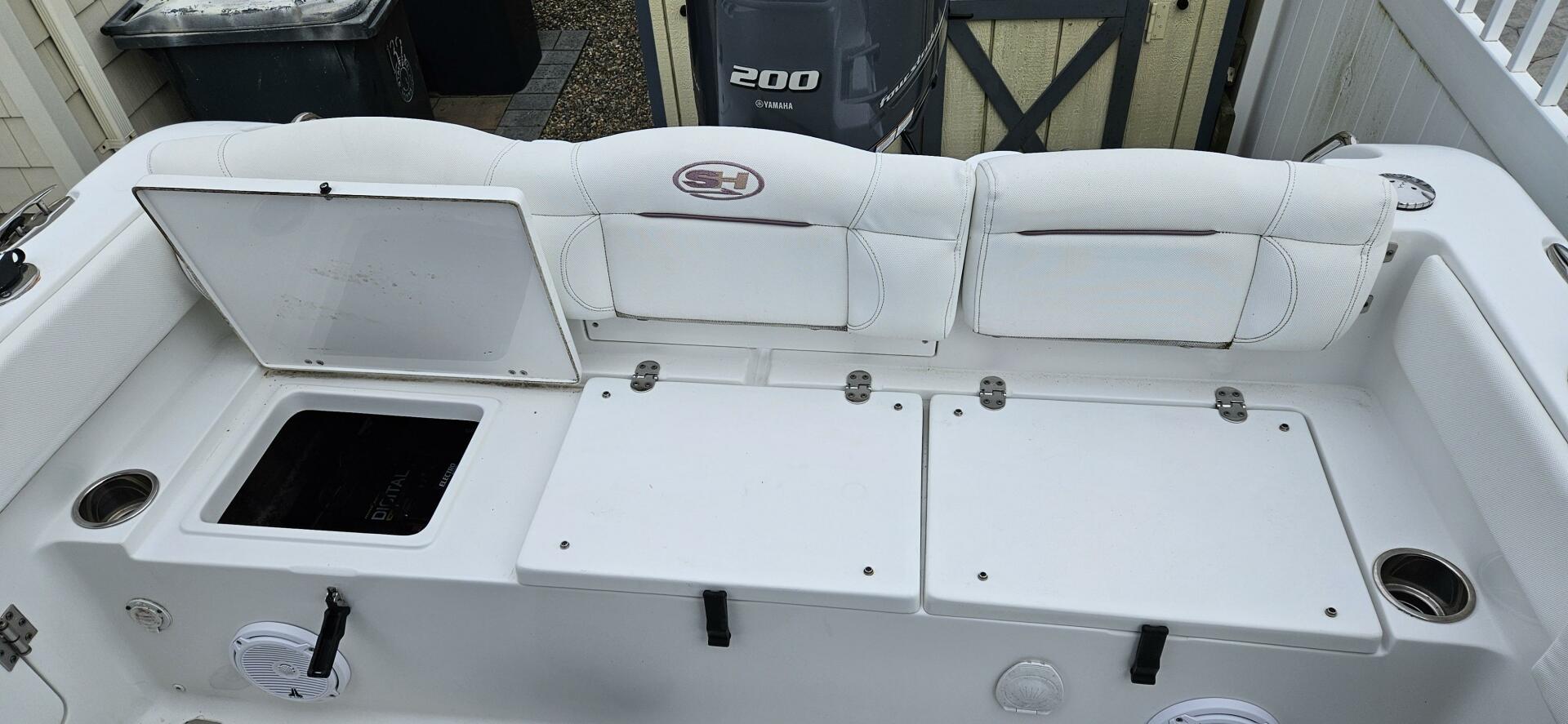 Slide: The Image of Sea Hunt Ultra 235 SE 2018 - 5382290