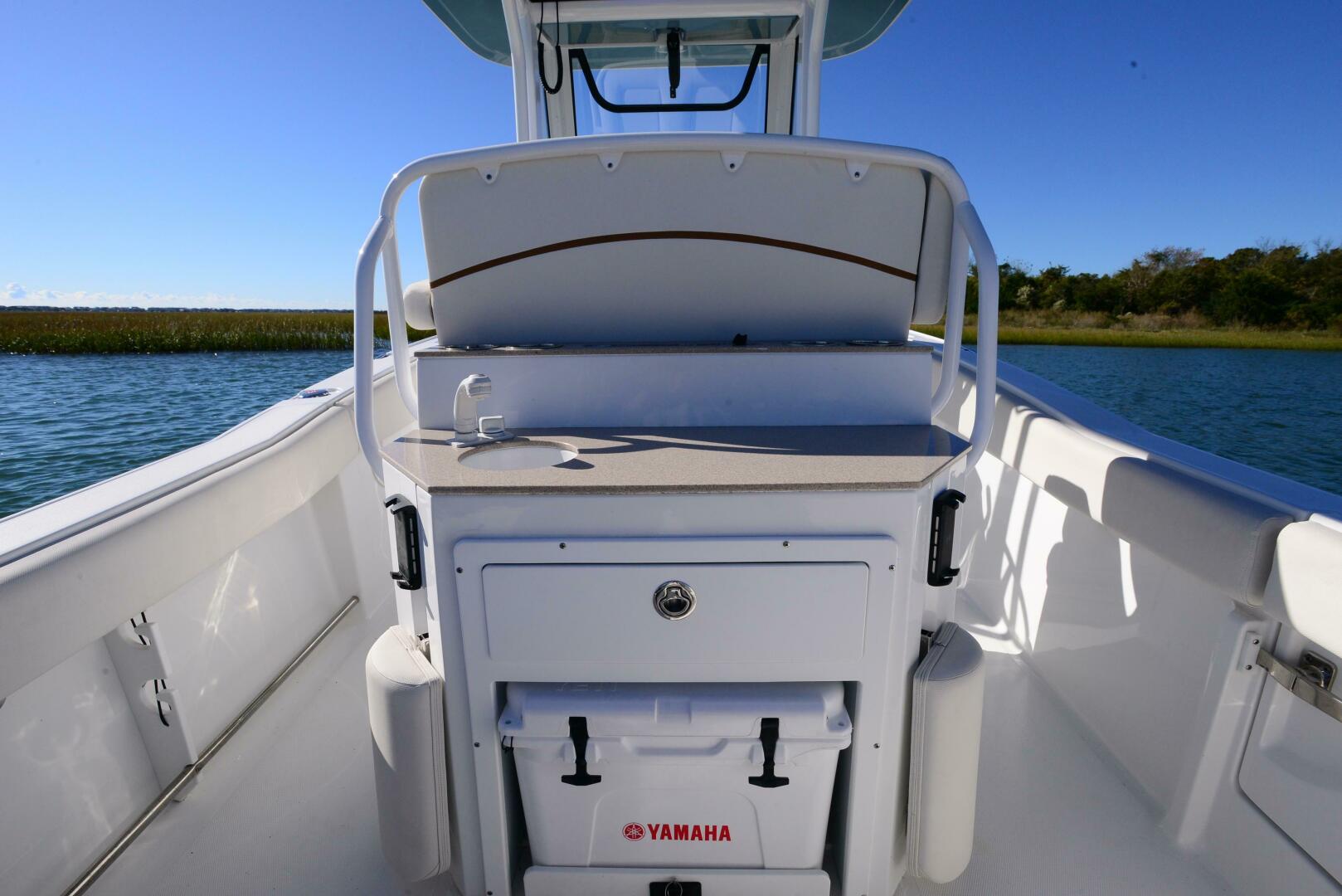 Slide: The Image of Sea Hunt Ultra 239 SE 2022 - 4997913