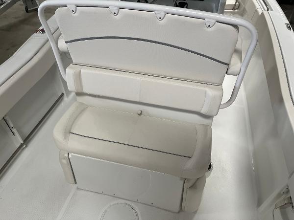 Slide: The Image of 2024 Sea Hunt Ultra 239 SE boat interior seating. - 16