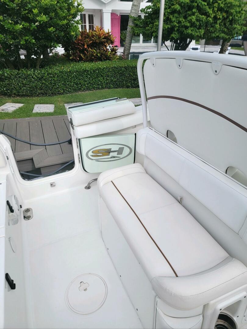 Slide: The Image of Sea Hunt Ultra 255 SE 2018 - 5157864