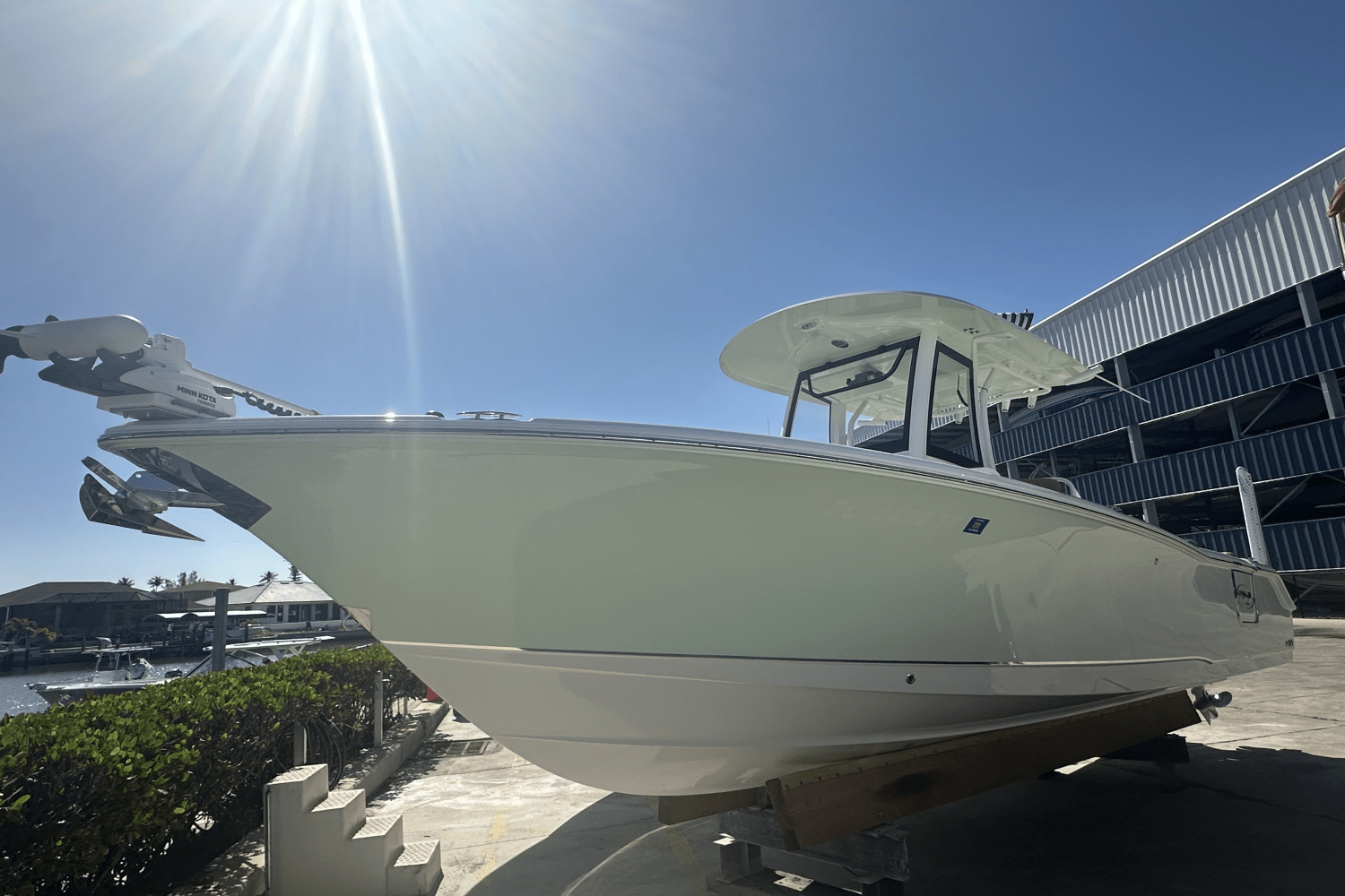 Slide: The Image of Sea Hunt ULTRA 265 SE 2022 - 1
