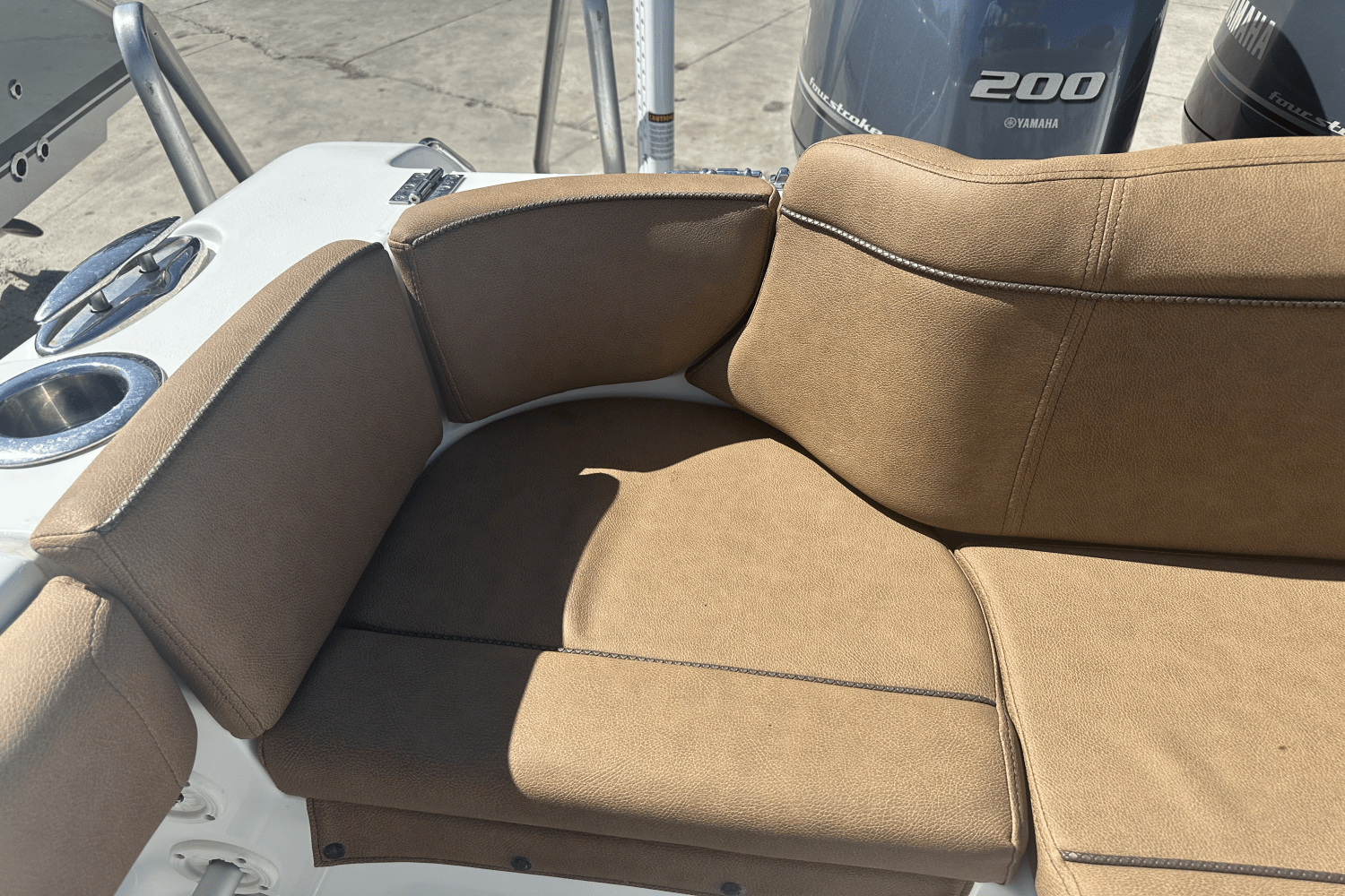 Slide: The Image of Sea Hunt ULTRA 265 SE 2022 - 11