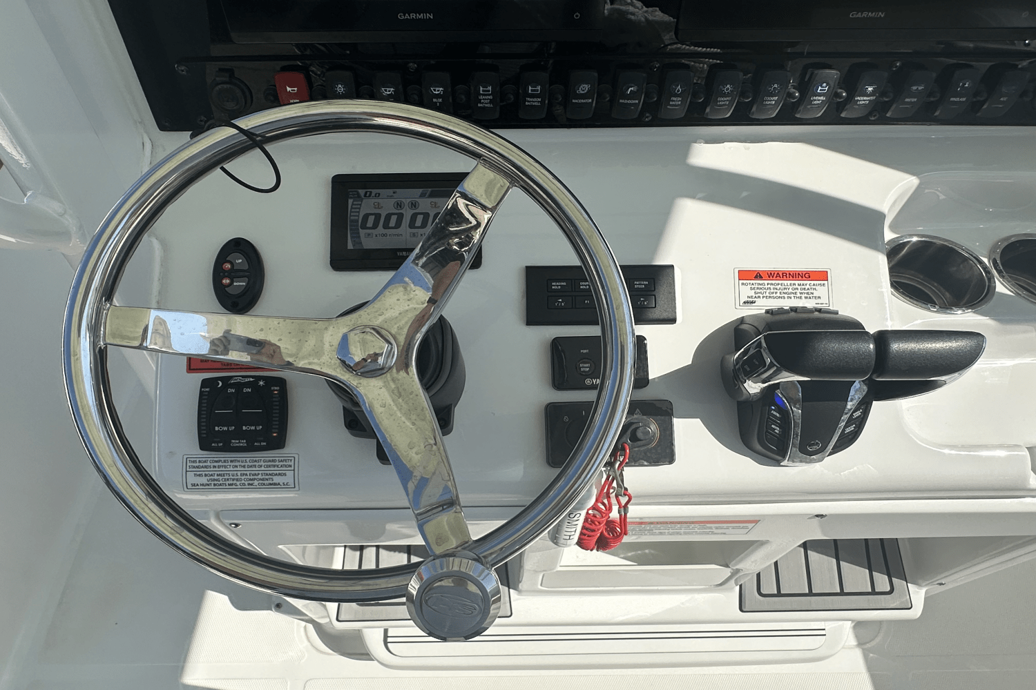 Slide: The Image of Sea Hunt ULTRA 265 SE 2022 - 27