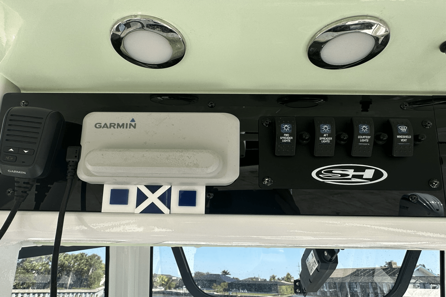 Slide: The Image of Sea Hunt ULTRA 265 SE 2022 - 31