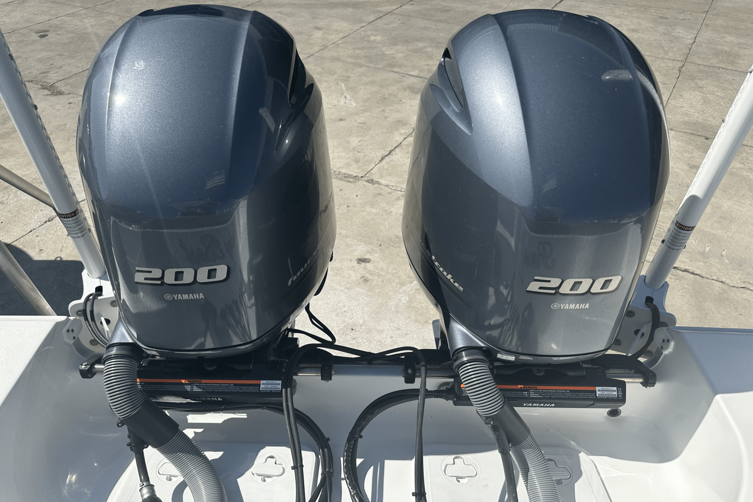 Slide: The Image of Sea Hunt ULTRA 265 SE 2022 - 9