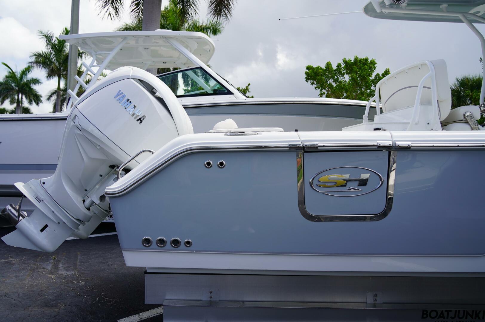 Slide: The Image of Sea Hunt Ultra 265 SE 2026 - 5421921