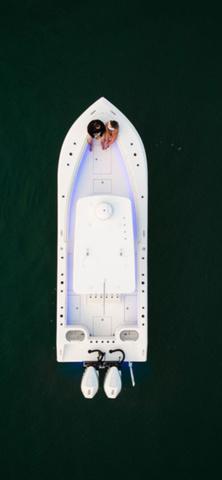 Slide: The Image of SeaHunter 28 Floridian 2023 - 3