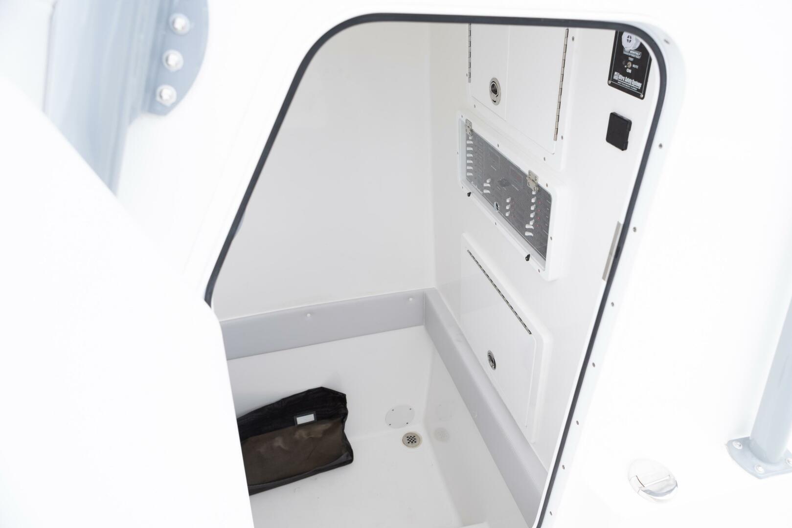 Slide: The Image of Console - 5569238