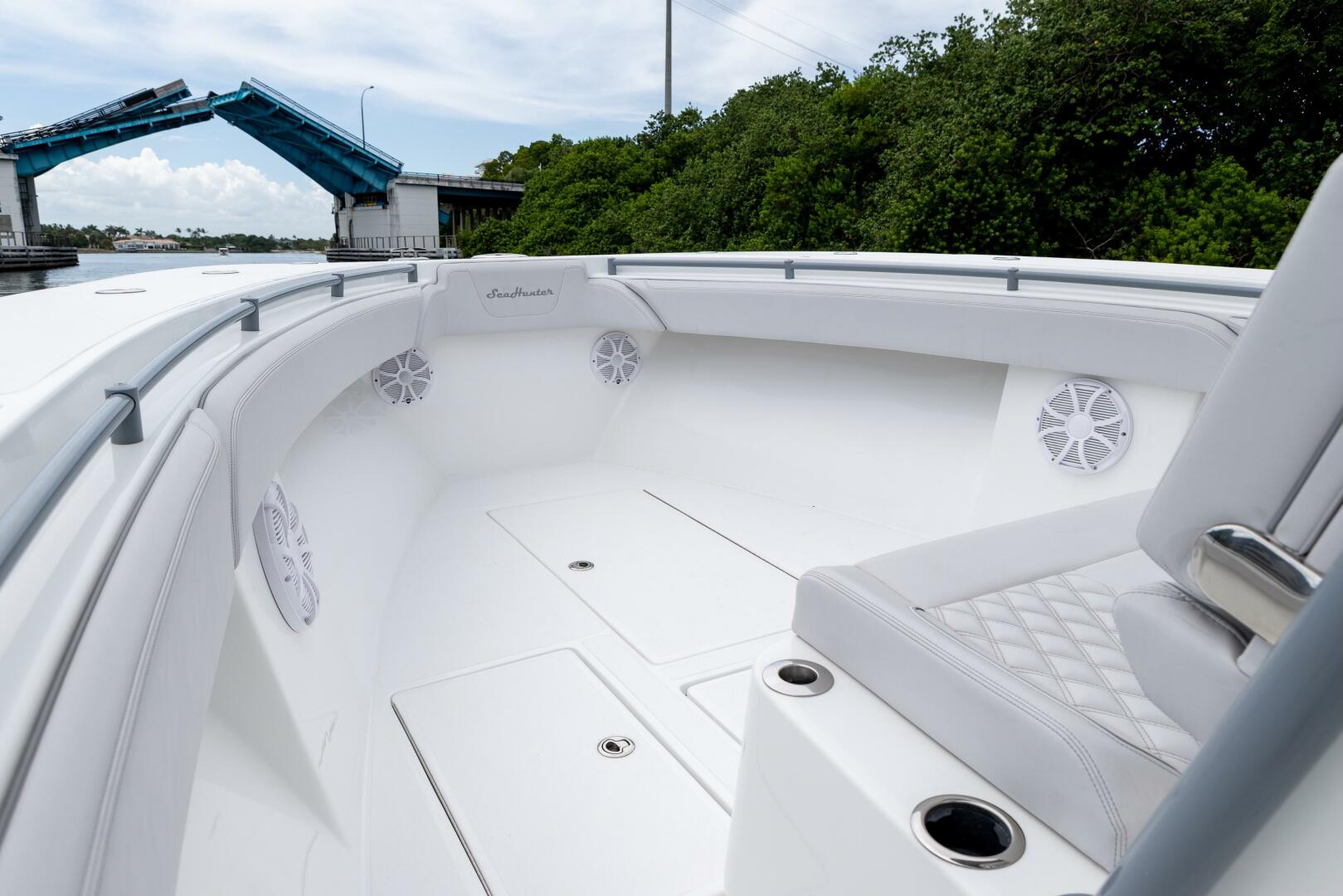 Slide: The Image of Deck - 5569244