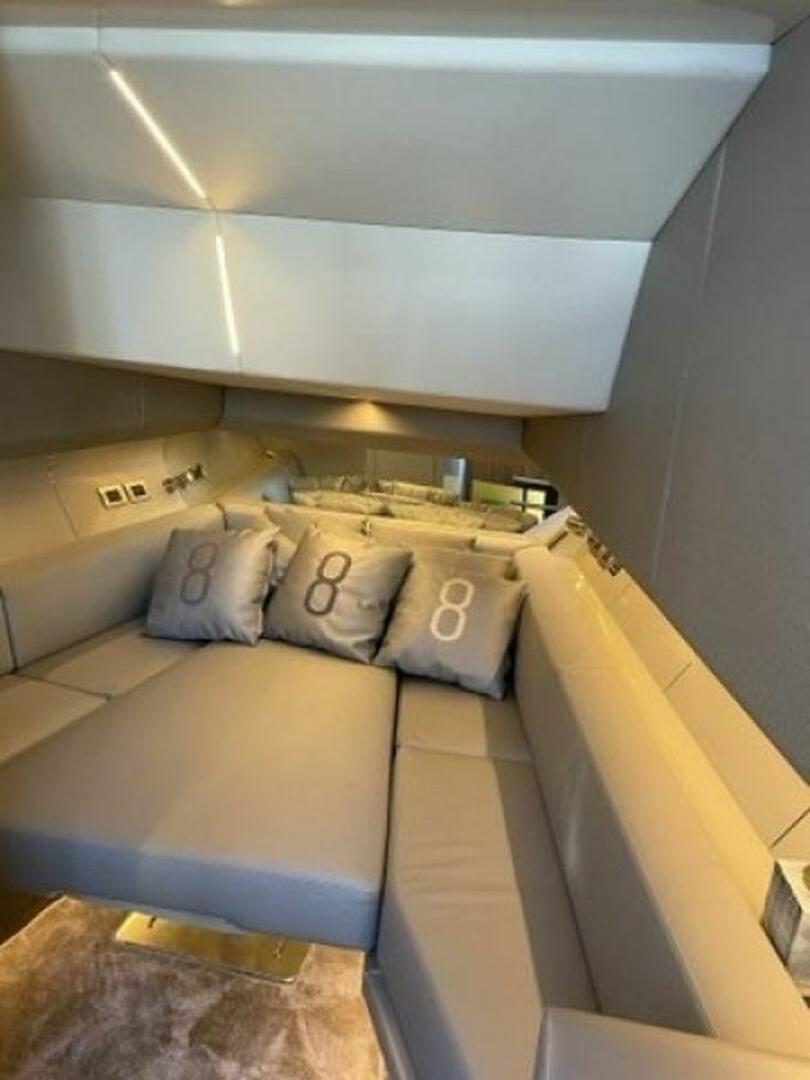 Slide: The Image of Seanfinity TS48 2019 - 4781685