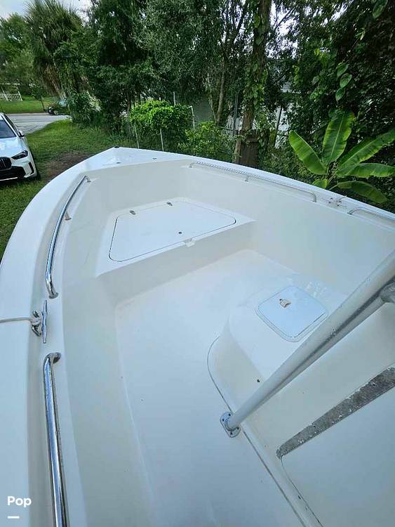 Slide: The Image of Sea Pro 220CC 2003 - 17