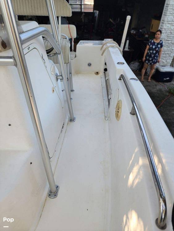 Slide: The Image of Sea Pro 220CC 2003 - 31