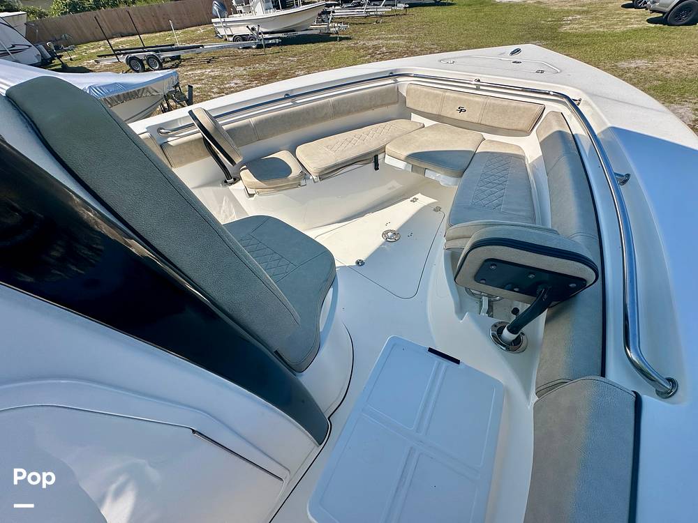 Slide: The Image of Bow Seating - 15864828