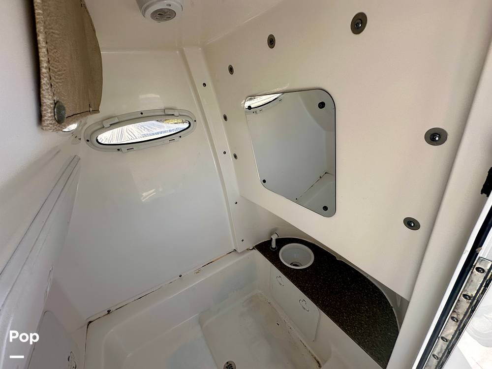 Slide: The Image of Sink - Cockpit - 15864937