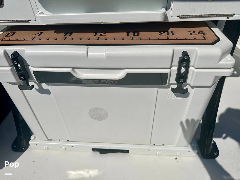 Slide: The Image of Built-in Cooler - 15864965