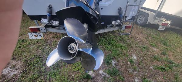 Slide: The Image of 2020 Sea Pro 239CC boat propeller and trailer. - 7