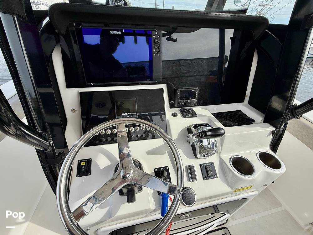 Slide: The Image of Sea Pro 239DV DLX 2021 - 15899023