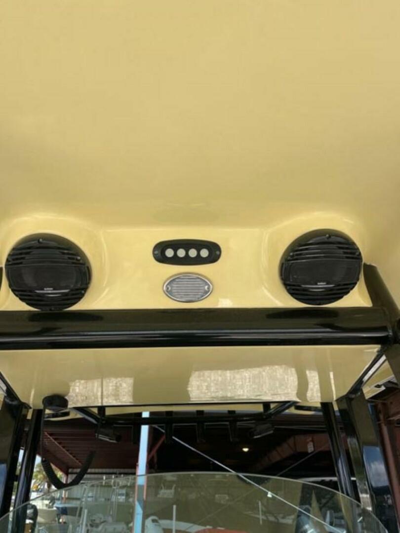 Slide: The Image of Sea Pro 242 Center Console 2024 - 4314819