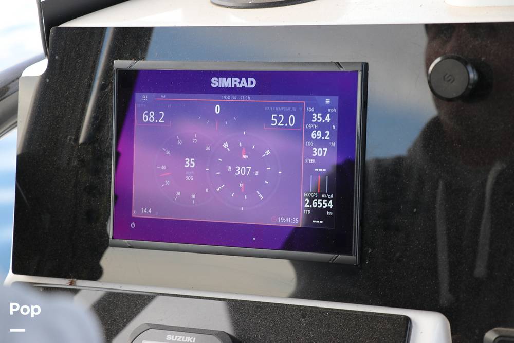Slide: The Image of Sea Pro 248 Bay 2022 - 11