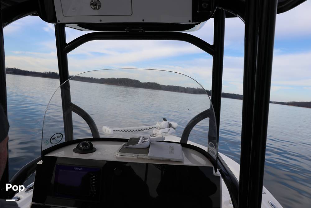 Slide: The Image of Sea Pro 248 Bay 2022 - 24