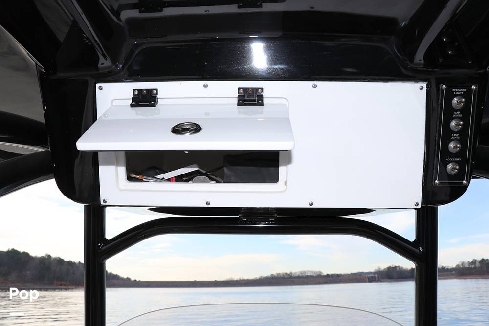 Slide: The Image of Sea Pro 248 Bay 2022 - 35