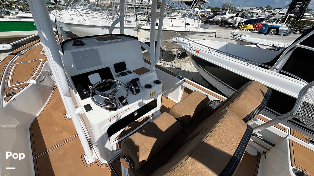 Slide: The Image of Sea Pro 248 Bay 2024 - 15489666