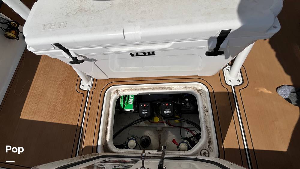 Slide: The Image of Sea Pro 248 Bay 2024 - 15489678