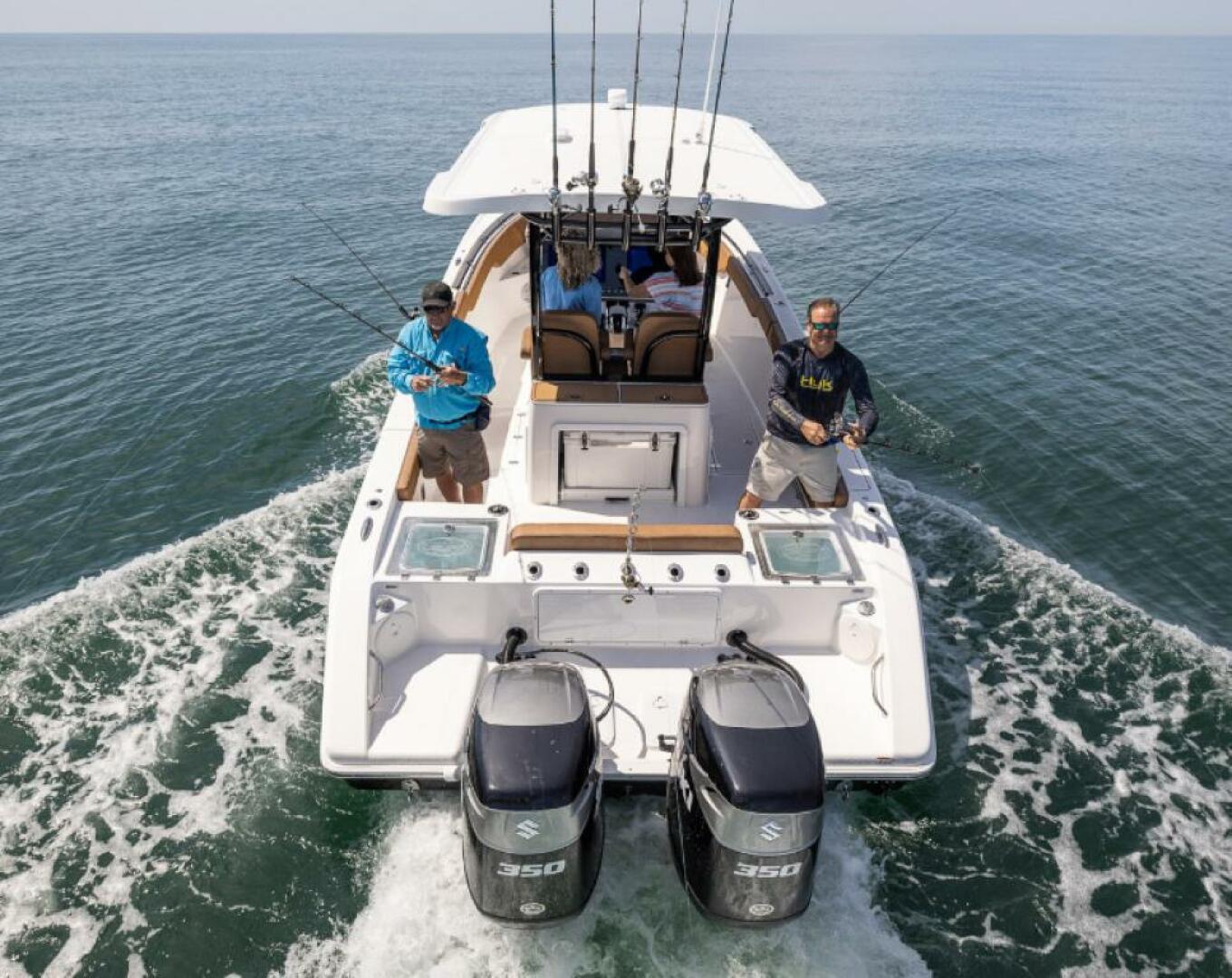 Slide: The Image of Sea Pro 322 Offshore 2025 - 4328832