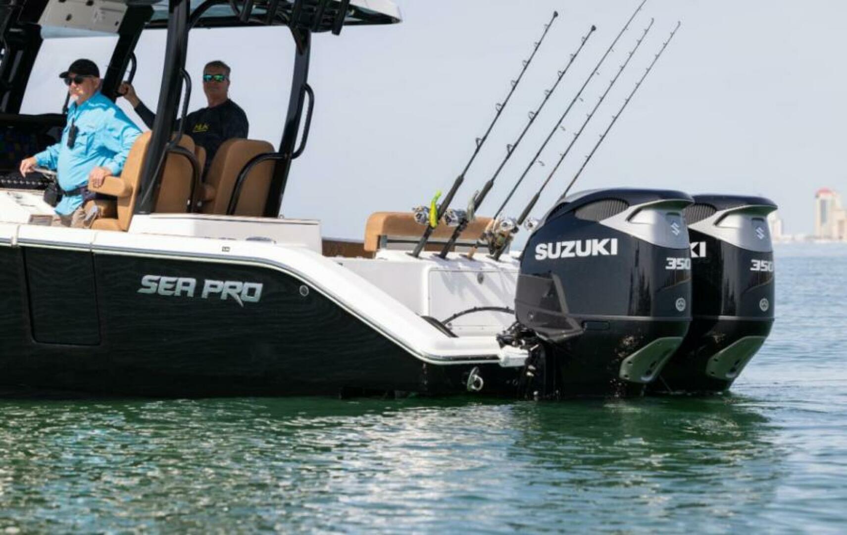 Slide: The Image of Sea Pro 322 Offshore 2025 - 5174991