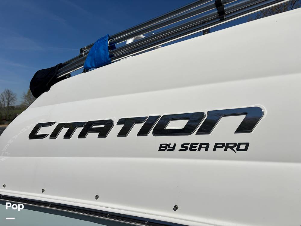 Slide: The Image of Sea Pro Citation 2400 2021 - 15284562