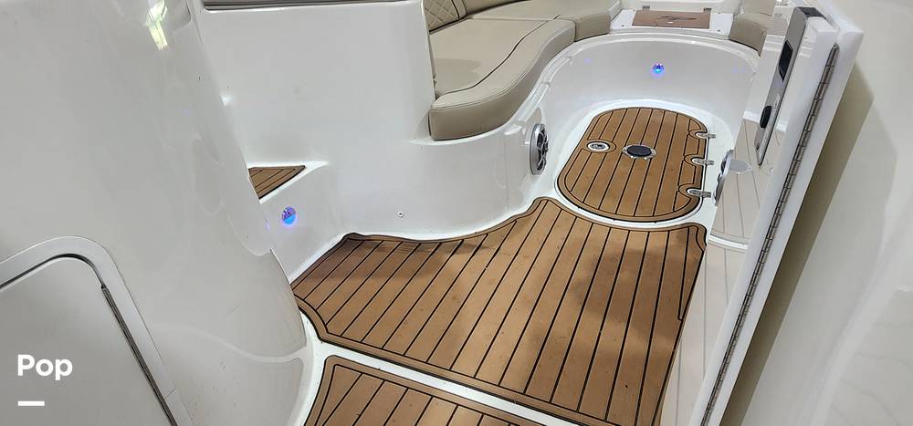 Slide: The Image of Sea Pro Citation 2400 2021 - 15681252