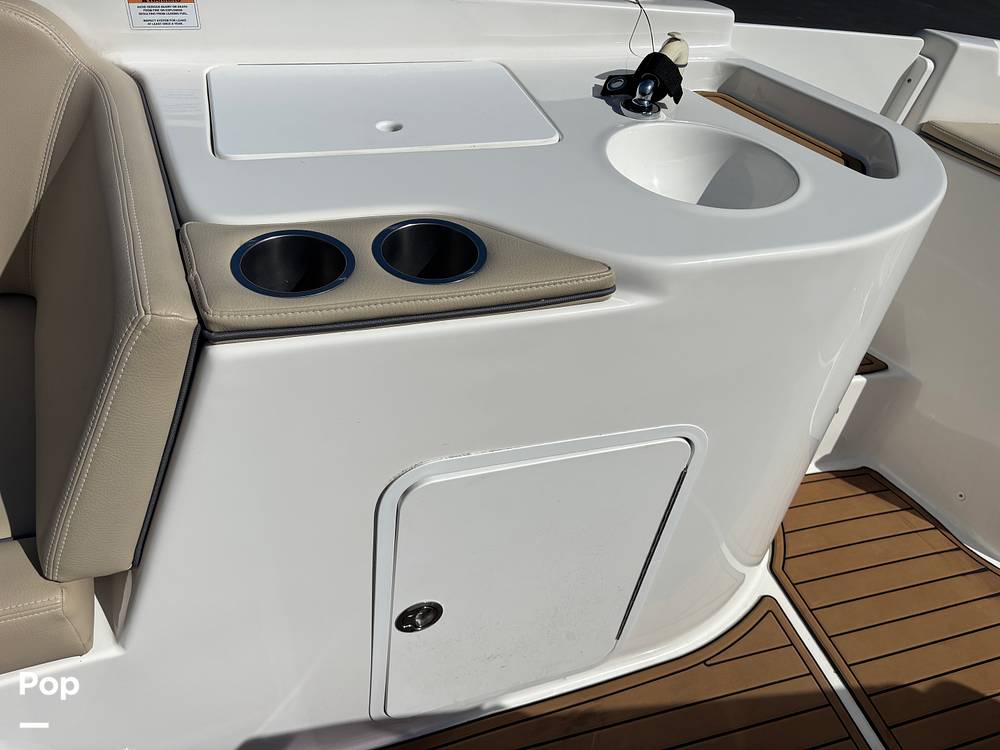 Slide: The Image of Sea Pro Citation 2400 2021 - 15284589