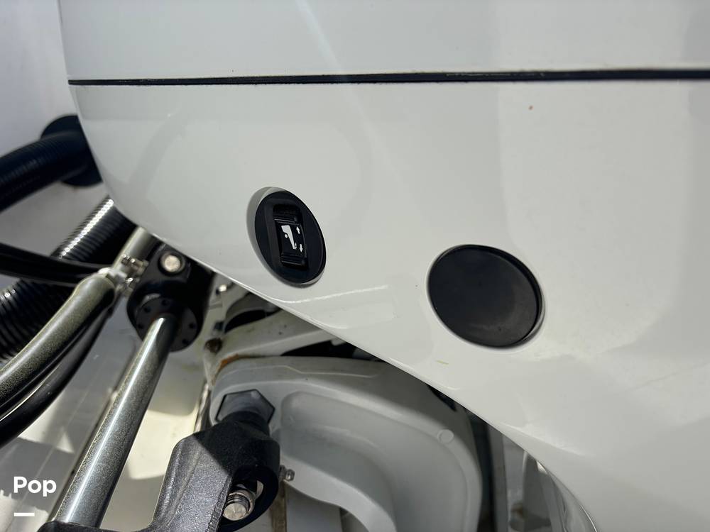 Slide: The Image of Sea Pro Citation 2400 2021 - 15284624