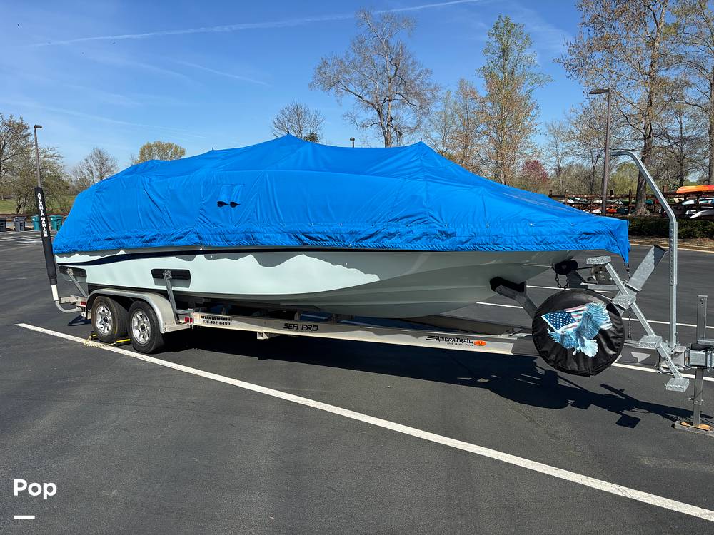 Slide: The Image of Sea Pro Citation 2400 2021 - 15284798