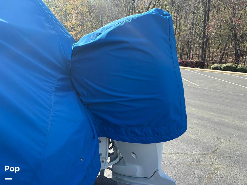 Slide: The Image of Sea Pro Citation 2400 2021 - 15284800