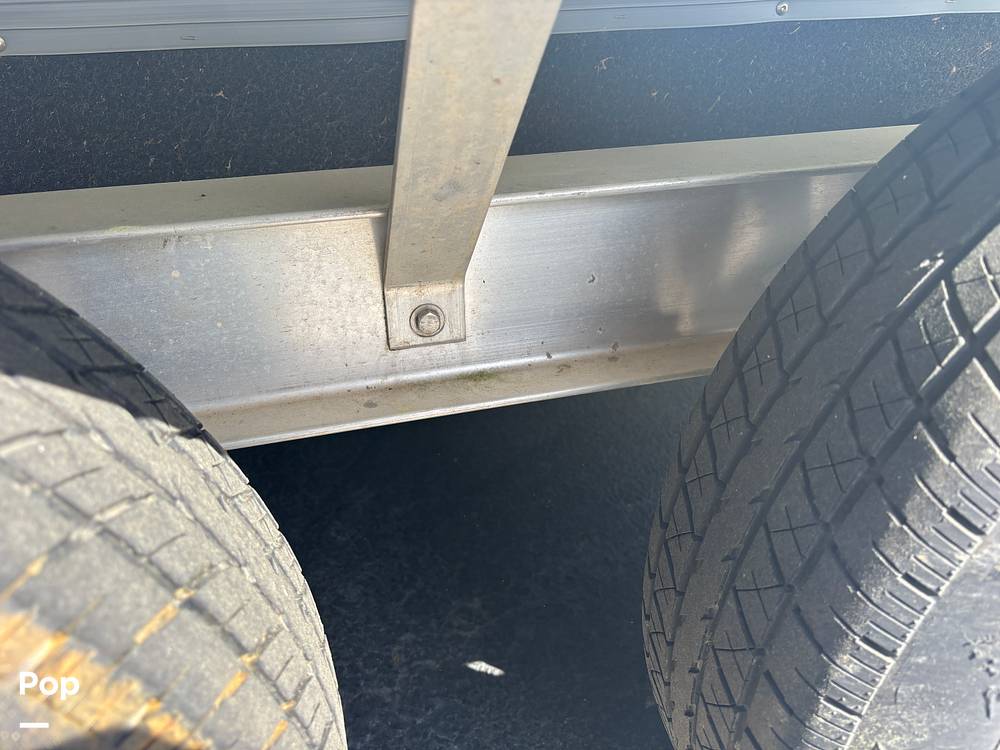 Slide: The Image of Sea Pro Citation 2400 2021 - 15284811