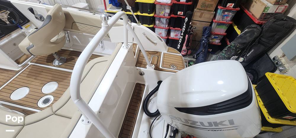 Slide: The Image of Sea Pro Citation 2400 2021 - 15681029