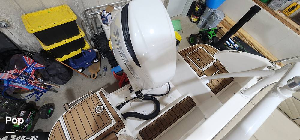 Slide: The Image of Sea Pro Citation 2400 2021 - 15681030