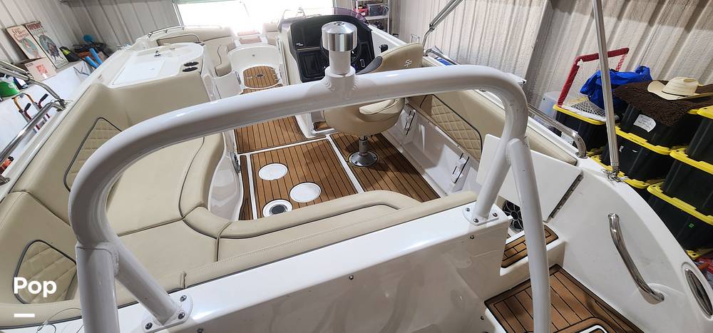 Slide: The Image of Ski Pylon - 15681037