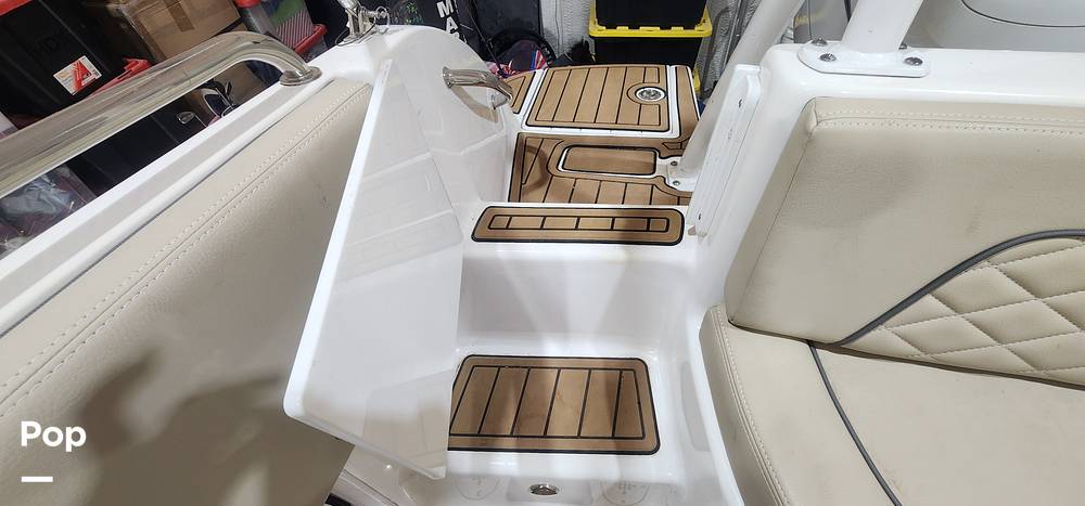 Slide: The Image of Sea Pro Citation 2400 2021 - 15681039