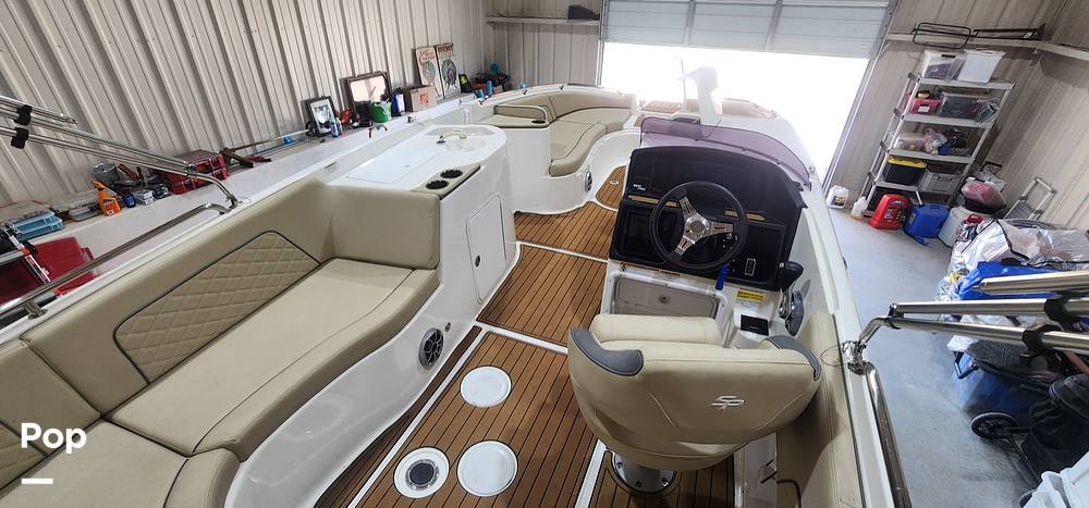 Slide: The Image of Sea Pro Citation 2400 2021 - 15681040