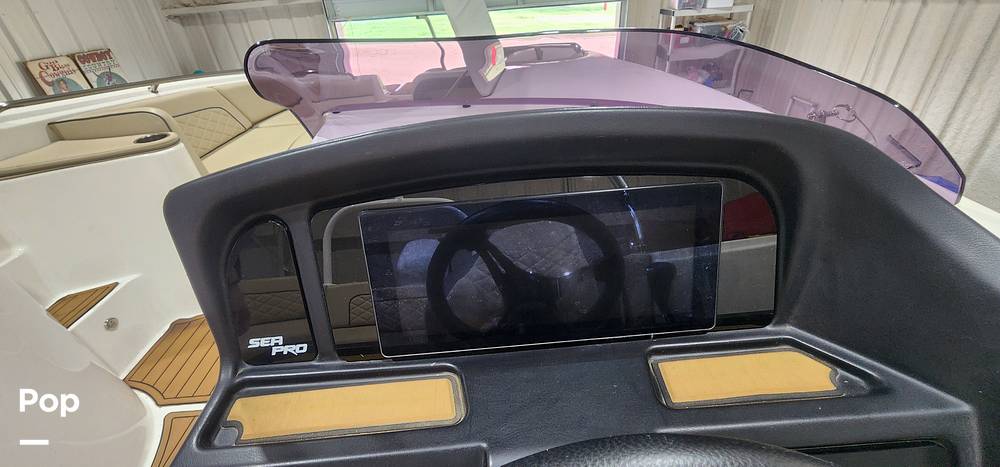 Slide: The Image of Sea Pro Citation 2400 2021 - 15681155