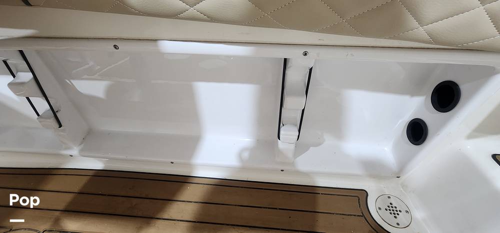 Slide: The Image of Under Gunwale Rod Storage - 15681165