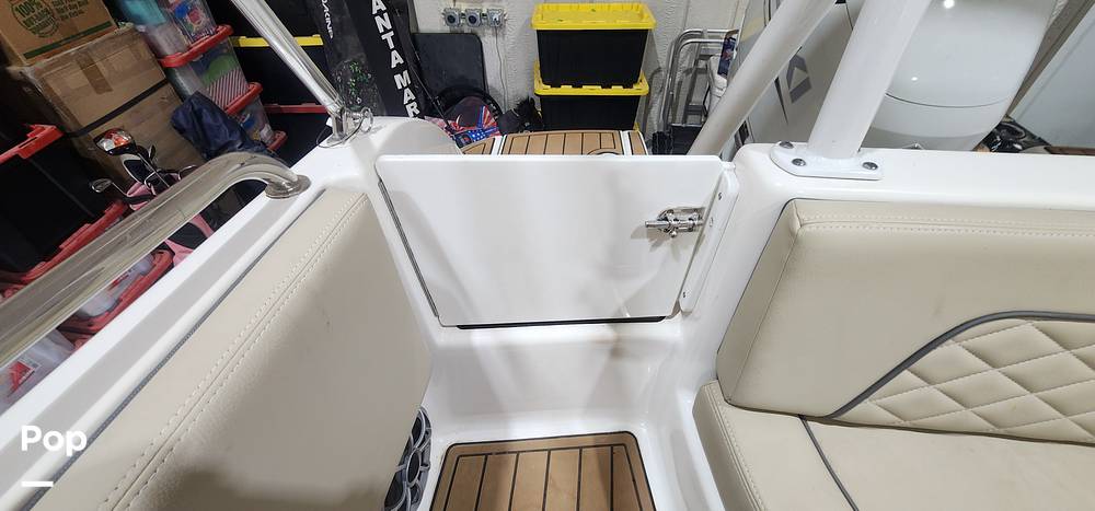 Slide: The Image of Sea Pro Citation 2400 2021 - 15681168