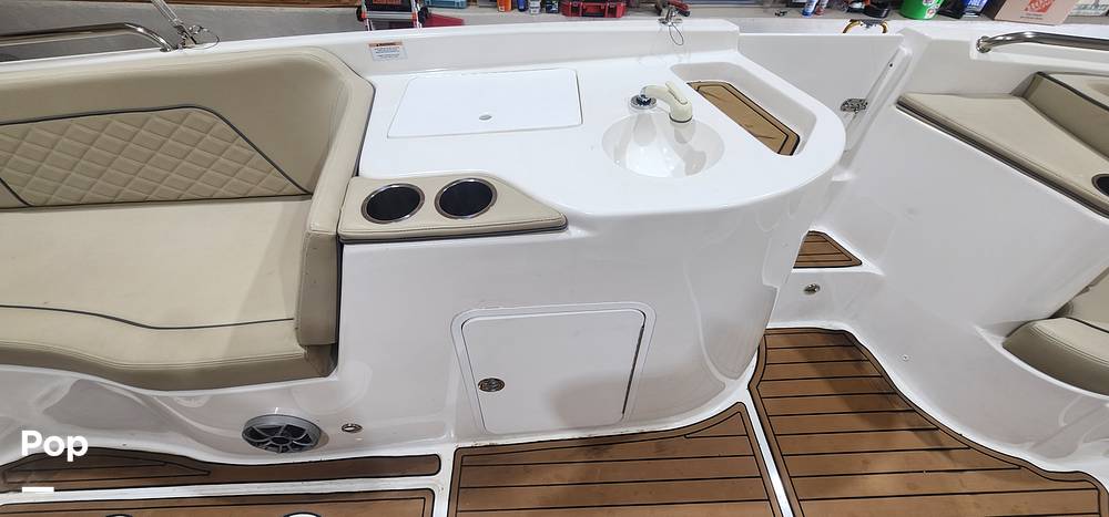 Slide: The Image of Sea Pro Citation 2400 2021 - 15681183