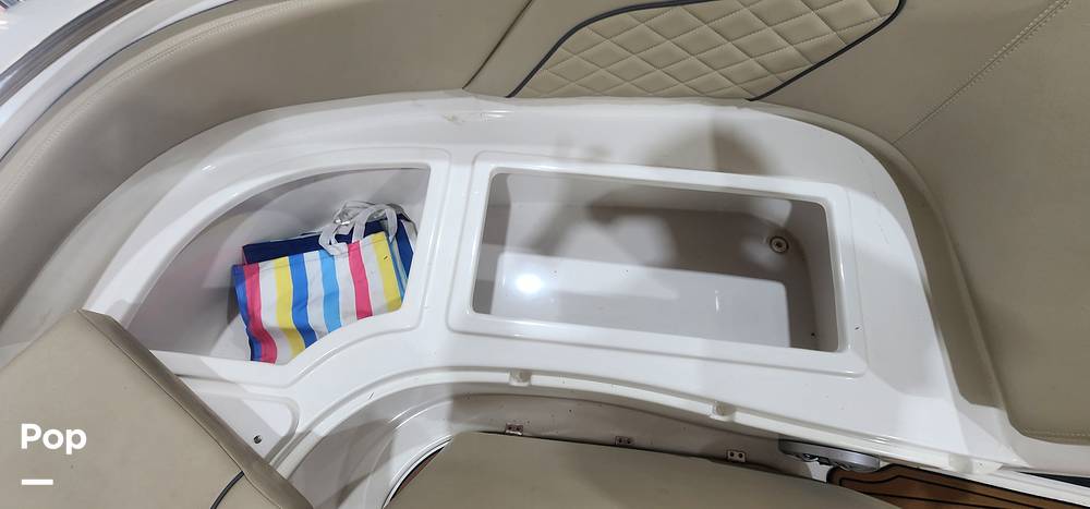 Slide: The Image of Sea Pro Citation 2400 2021 - 15681195