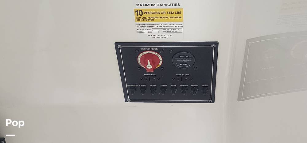 Slide: The Image of Sea Pro Citation 2400 2021 - 15681202