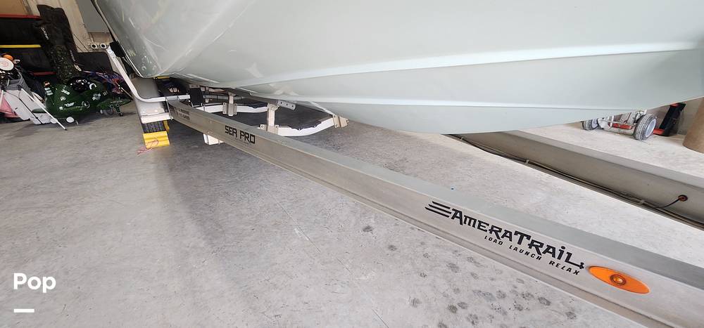 Slide: The Image of Sea Pro Citation 2400 2021 - 15681240