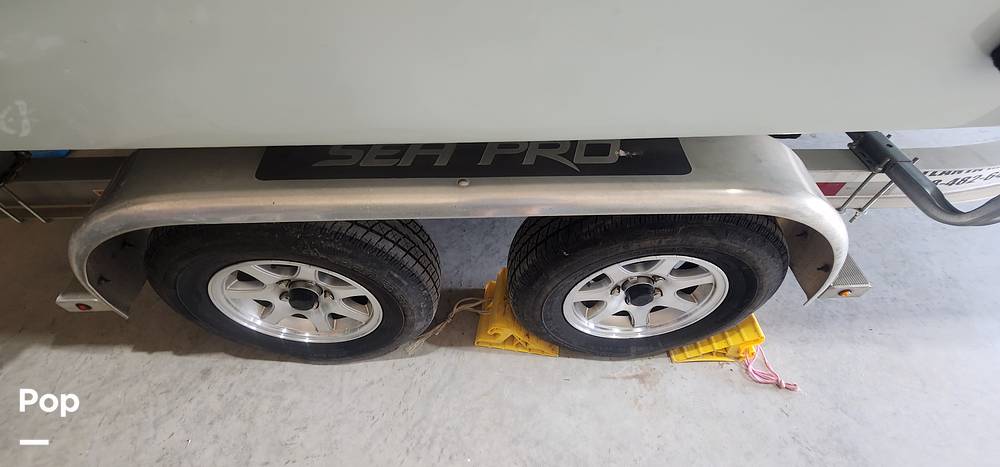 Slide: The Image of Sea Pro Citation 2400 2021 - 15681242