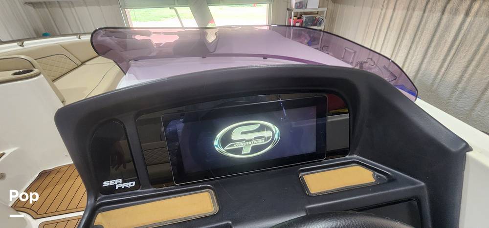 Slide: The Image of Sea Pro Citation 2400 2021 - 15681244